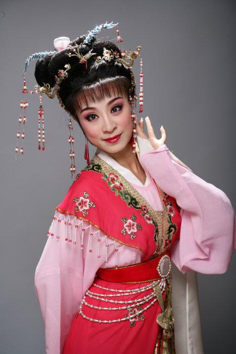 越剧演员-王婕简介