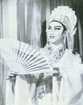 越剧演员-金雅楼简介