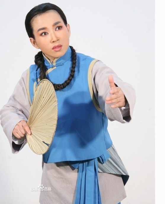 裘再萍
