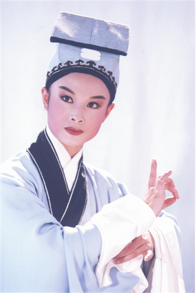 越剧演员-赵一兰简介