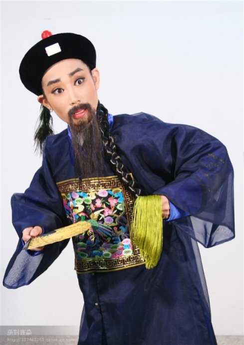 越剧演员-何梦莱简介