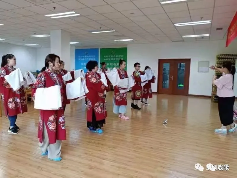 2021年校园“京剧启蒙”师资能力培训暑假班通知
