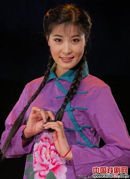 吴美莲-最受欢迎的著名黄梅戏演员排行榜