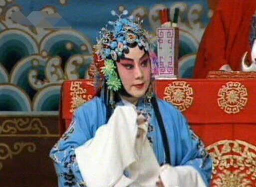 京剧《陈三两爬堂》-京剧经典传统剧目介绍